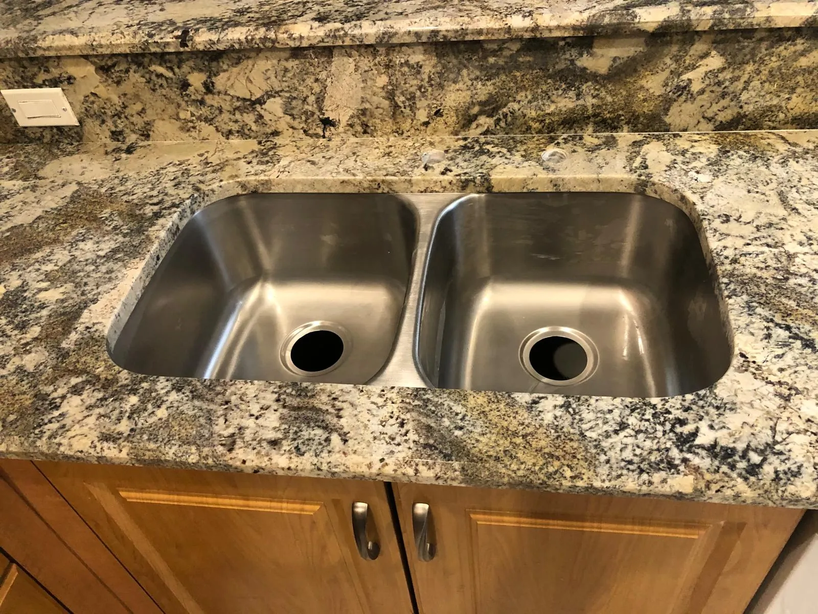 Warm Granite Kitchen, view 2 — custom countertop project in Palm Beach County
