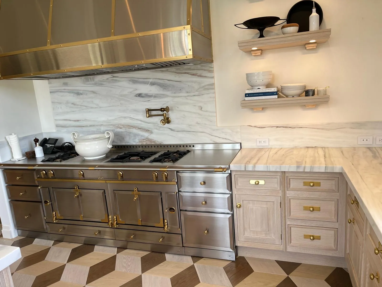 Statement Marble Kitchen, view 3 — custom countertop project in Palm Beach County